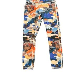 Never worn Fabletics yoga pants